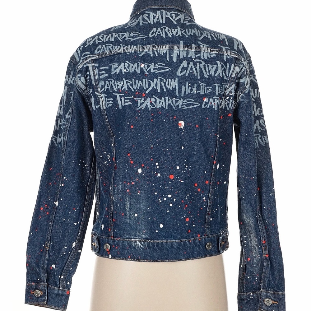New Levi’s x The Handmaid’s Tale Limited Edition Trucker Jacket Hulu Collab Sz S - Picture 2 of 5